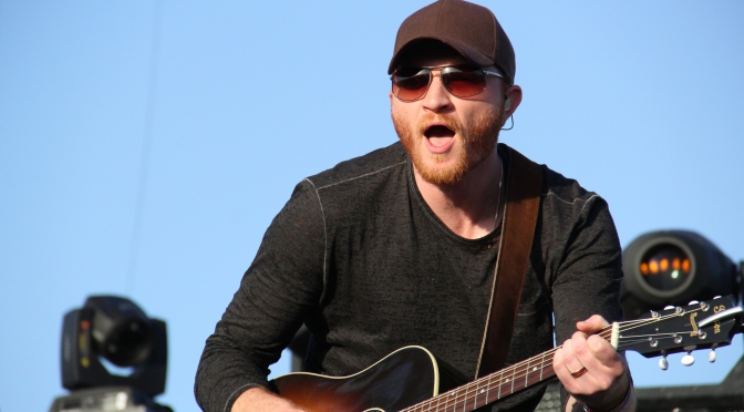 Photo Gallery: Eric Paslay Performs At Stagecoach 2016